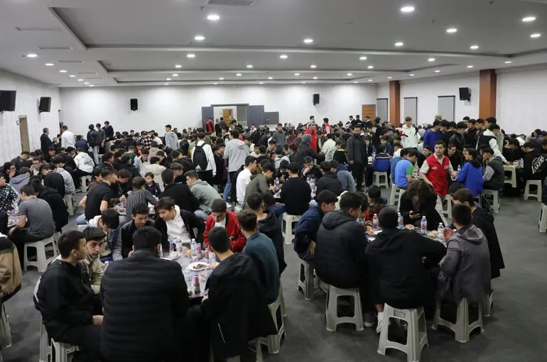 Karatay Gençlik Meclisi’nin Geleneksel İftar Programına Yoğun Katılım!