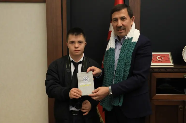 Karatay Özel Eğitim Meslek Okulu Öğrencilerinden Anlamlı Ziyaret