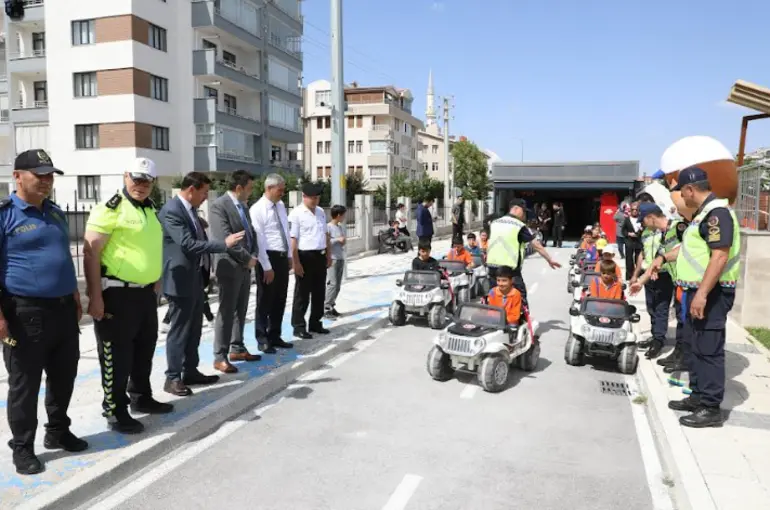 Karatay Trafik Eğitim Parkı’daki Eğitimlere 6500 Öğrenci Katıldı!