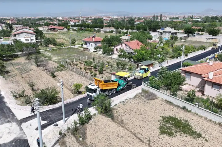 Karatay’da Asfalt Seferberliği Sürüyor!