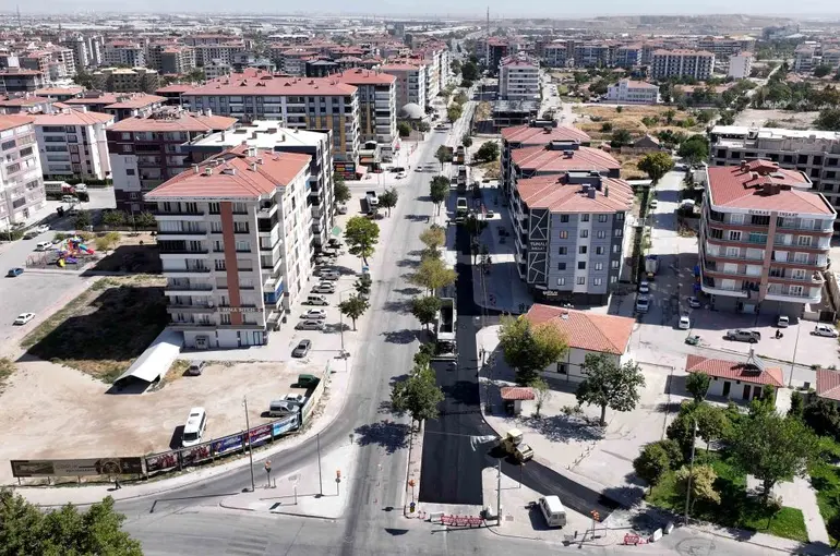 Karatay’da Sedirler Caddesi Yenileniyor! Bir Etap Daha Tamamlanıyor