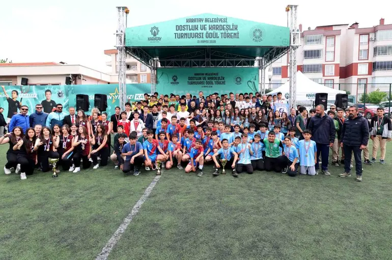 Karatay’da Spor Şöleni: 858 Öğrenci Dostluk ve Kardeşlik İçin Ter Döktü