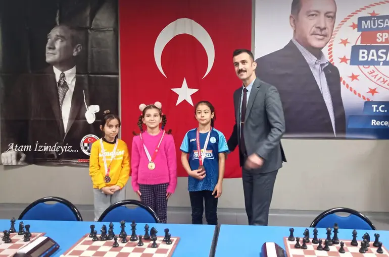 KARATAY’IN SATRANÇ TAKIMI’NDAN ÖNEMLİ DERECELER