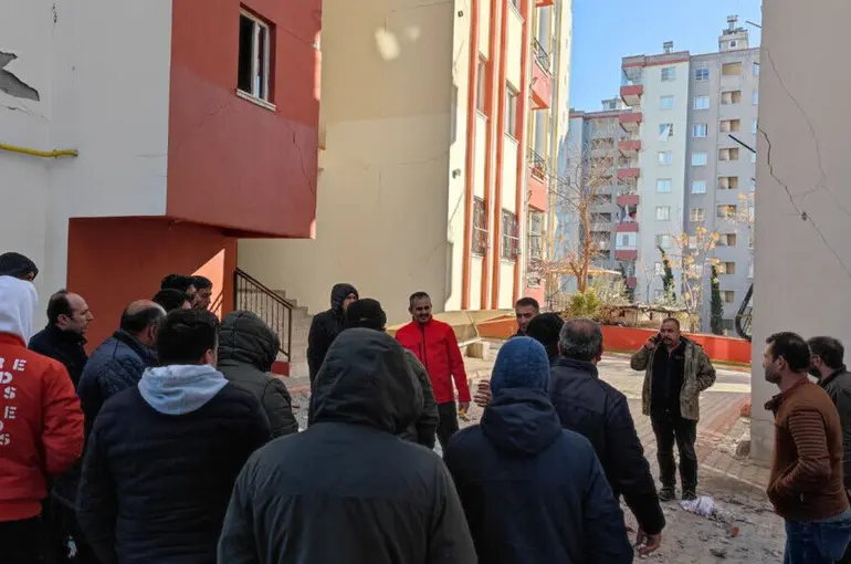 Karatay’ın Uzman Ve Teknik Ekipleri Hasar Tespiti İçin Sahada