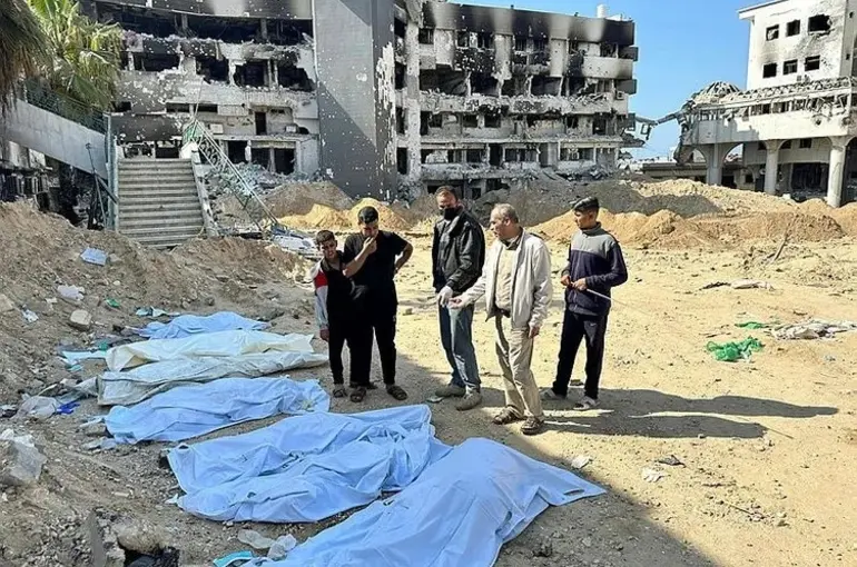 Katil İsrail hedef gözetmeden katliam yapmaya devam ediyor!