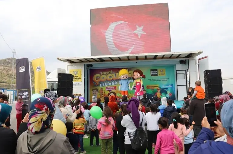 Konya Büyükşehir 11 İlde Depremzede Çocuklara Özel Etkinlikler Başlattı