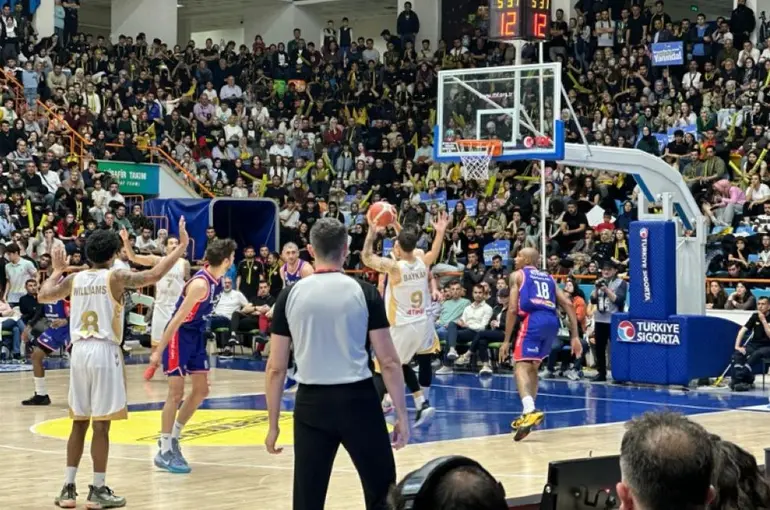 Konya Büyükşehir Belediyespor Yarı Finalde!