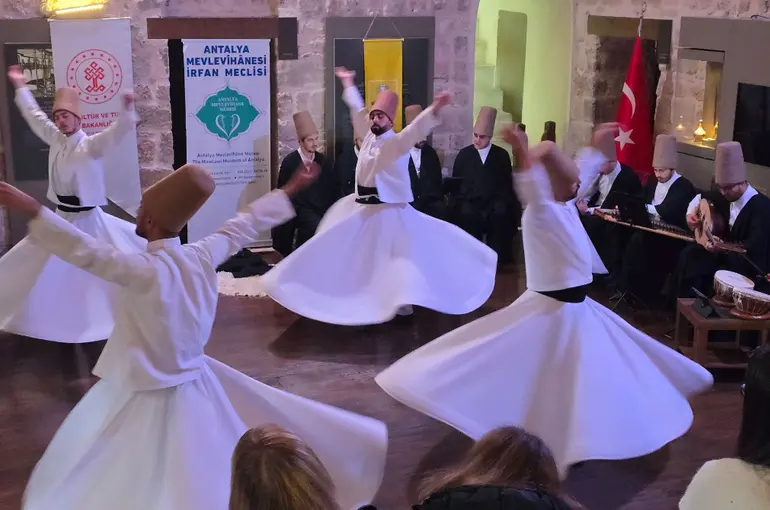 Konya Büyükşehir’den Avrupa'da Mevlevî Kültürüne Uluslararası Tanıtım