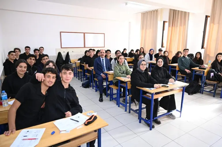 Konya Büyükşehir’den Öğrencilere Eğitim Desteği: Başvurular Başladı!