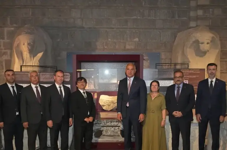 Konya Ilgın’daki Yalburt Anıtı Tarihe Işık Tutuyor: 40 Eser Sergileniyor