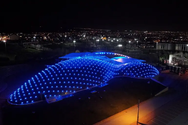 Konya Maviye Büründü: Otizm Farkındalığına Güçlü Destek!