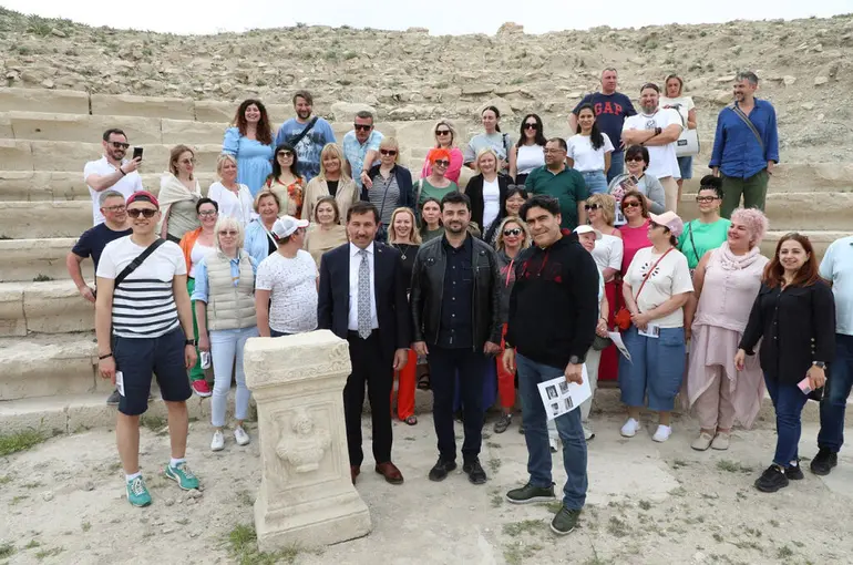 Konya Savatra Antik Kenti Ve Obruk Hanı Rus Turistleri Büyüledi