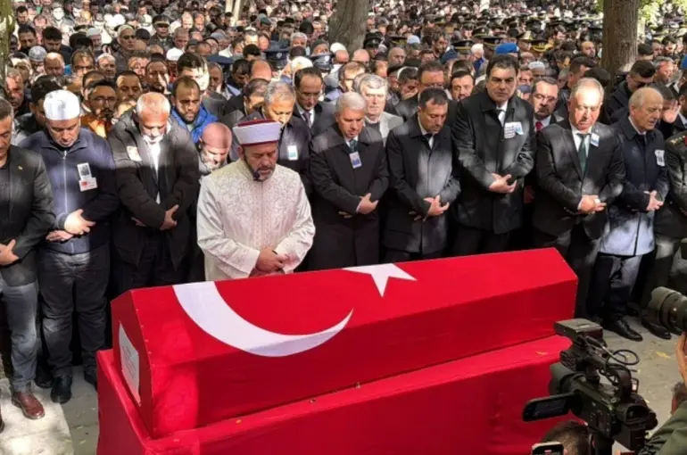 Konya, Şehidini Uğurladı: Ahmet Yasir Kuyucu Dualarla Defnedildi