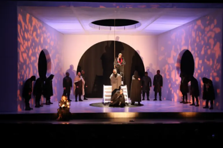 Konya Şehir Tiyatrosu Mevlana’nın 750. Vuslat Yılı Anısına “Barsisa” Oyununu Konyalılarla Buluşturdu