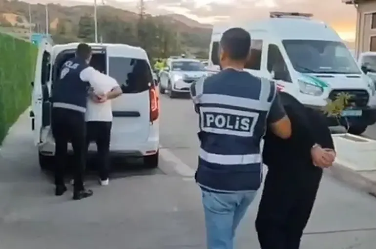 Konya’da 7 Milyon Liralık Vurgun! Sahte Polis ve Savcılara Gerçek Polis Engeli
