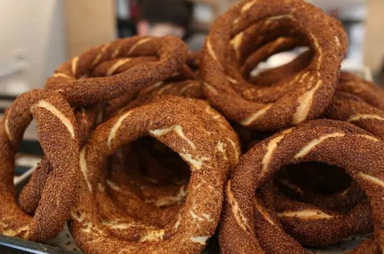 Konya'da fakirin Simidine yine zam geldi