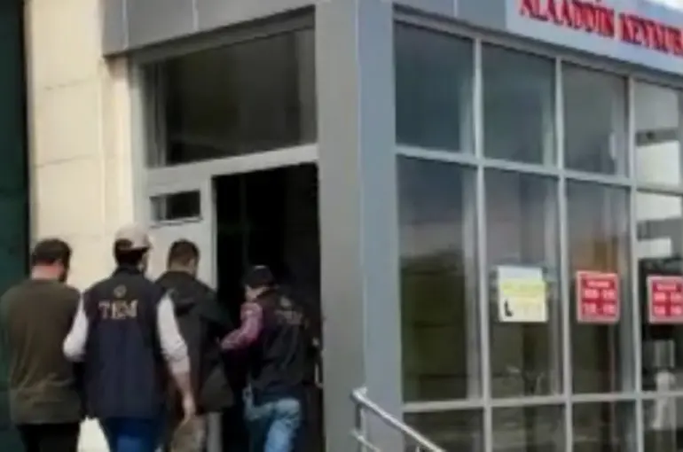 Konya'da FETÖ silahlı terör örgütüne darbe!