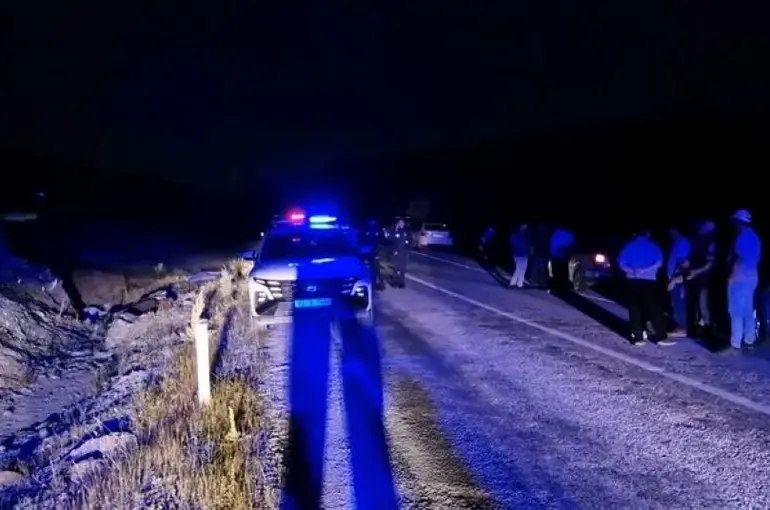 Konya’da Motosiklet şarampole devrildi! 1 ölü 1 yaralı!