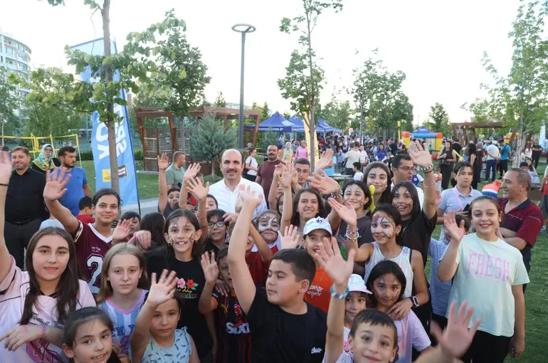 Konya’da Parklar Çocukların Neşesiyle Şenlendi: “Parklarda Şenlik Var” Etkinliği Sona Erdi