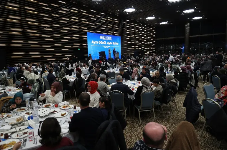 Konya’da Ramazan Buluşması: Özel Gereksinimli Bireyler Aynı Sofrada