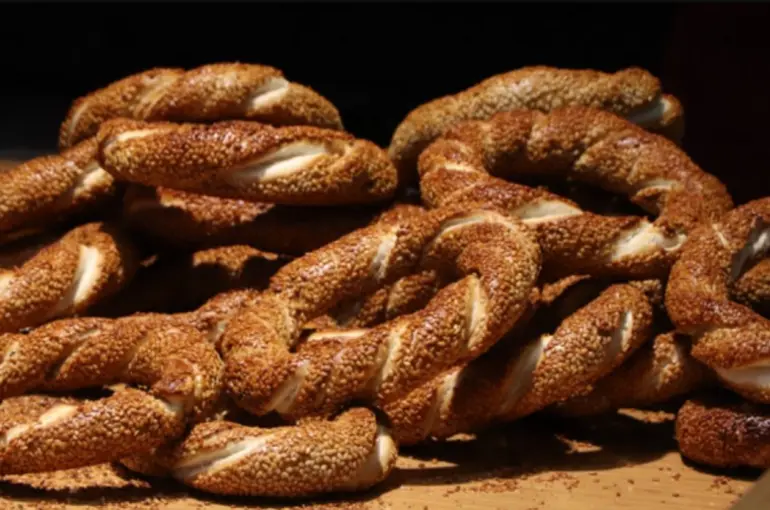 Konya'da simit zammı ileri tarihe ertelendi