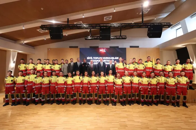 Konya’da STK’lara Arama-Kurtarma Desteği