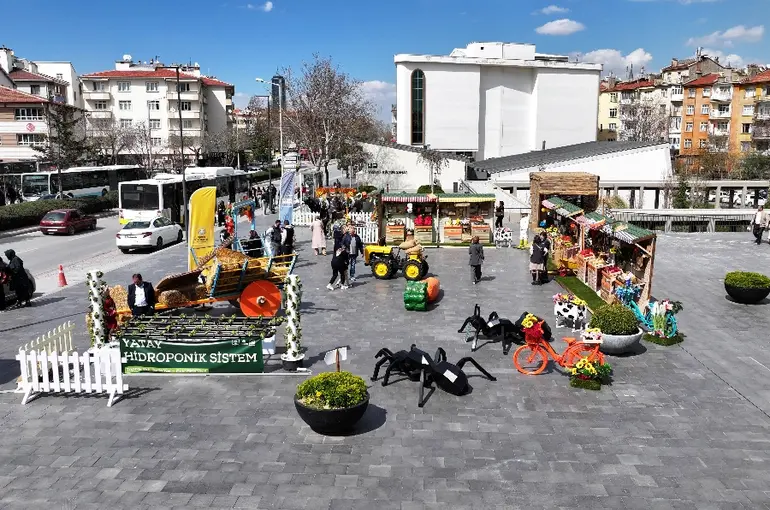 Konya’da Tarım Haftası Coşkusu: Büyükşehir’in Stantları Yoğun İlgi Görüyor