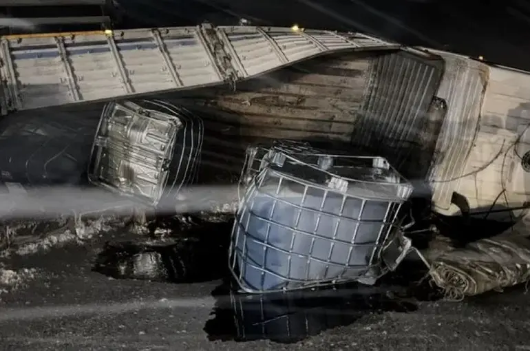 Konya’da Tipi ve Buzlanma Kazaya Neden Oldu: 1 Yaralı