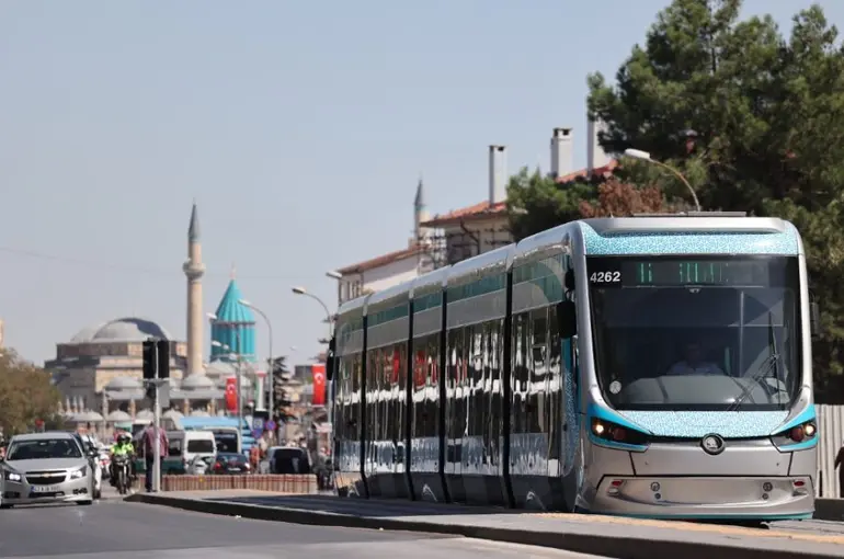 Konya’da Üniversite Öğrencilerine 7 Gün Ücretsiz Ulaşım Fırsatı