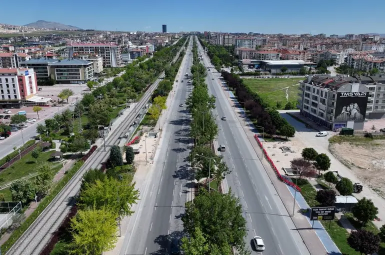 Konya’da Yaya ve Bisiklet Ulaşımına İki Yeni Güvenli Geçiş