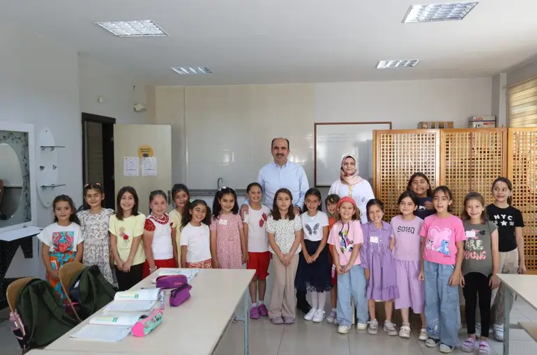 Konya'da Yaz Kurslarına Yoğun İlgi! Başkan Altay: "Çocuklarımız Dolu Dolu Bir Yaz Geçiriyor"