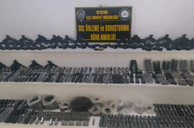 Konya'daki o işyerinden cephanelik çıktı!