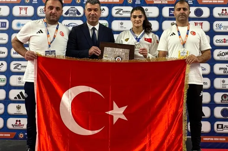 Konya’nın Milli Judocusu Sinem Oruç Avrupa İkincisi Oldu!