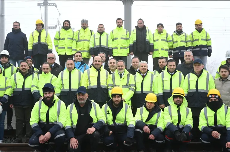 Konyaray Projesinde Kritik Aşama: Ray Birleştirme Kaynağı Tamamlandı