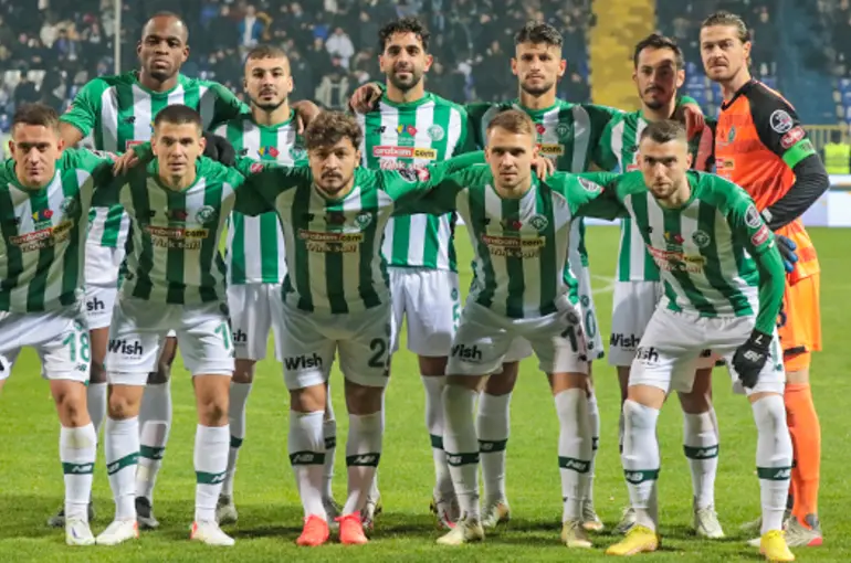Konyaspor Fenerbahçe deplasmanında