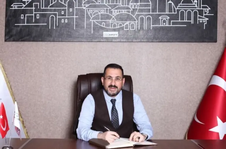 Konyaspor'da iş adamı Adem Bulut adaylıktan çekildiğini açıkladı 