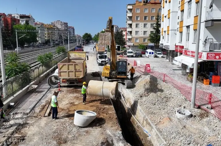 Koski Banliyö Hattı Deplase Çalışmalarına Başladı