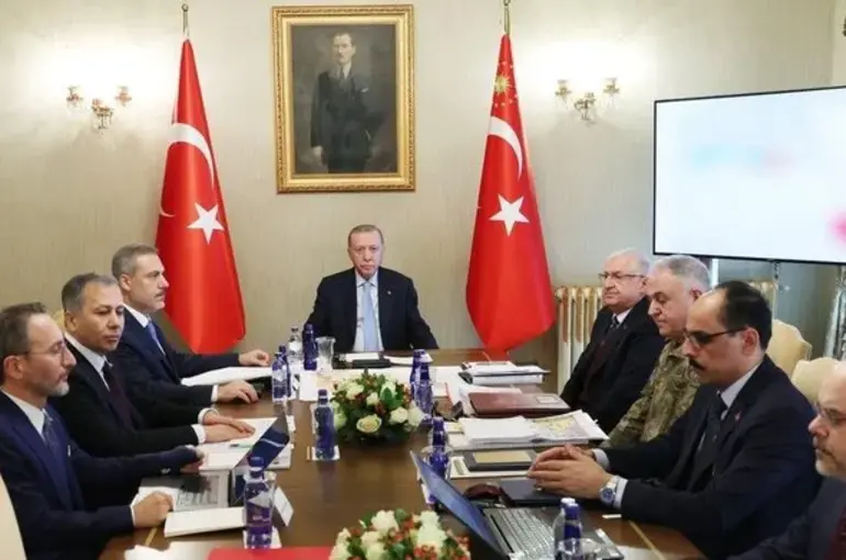 Kritik Güvenlik Zirvesi sonrası açıklama: Güneyimizde 'Teröristan'a izin vermeyiz!