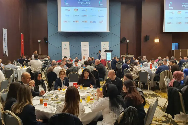 Loras Holding Ailesi ve Finans Kurumları İftarda Buluştu