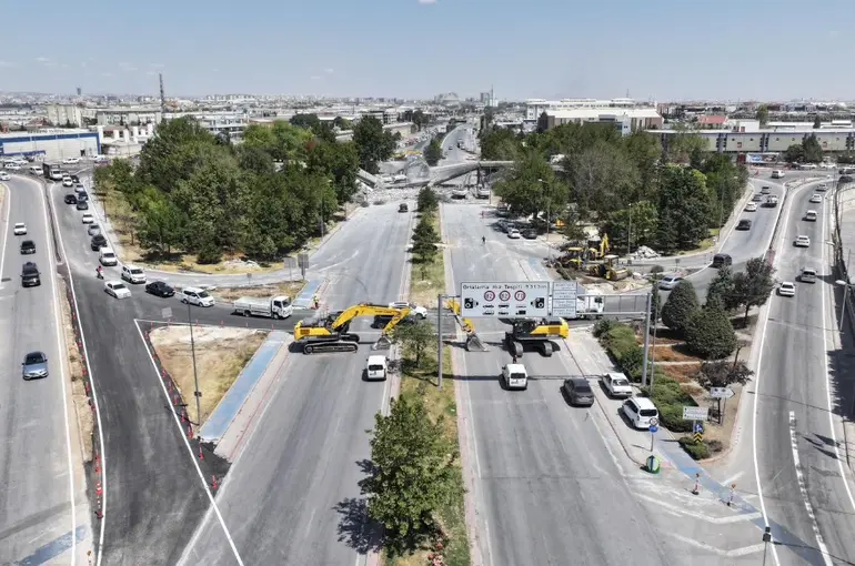 Marangozlar Köprülü Kavşağı’nda Yenileme Çalışmaları Başladı