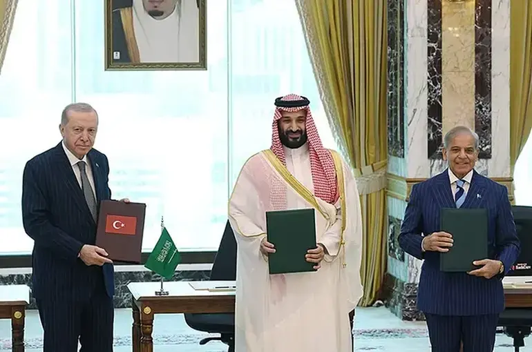 Mekke Savunma İttifakı'nda Türkiye Detayı: Ankara Oyunun Kurallarını mı Değiştiriyor?