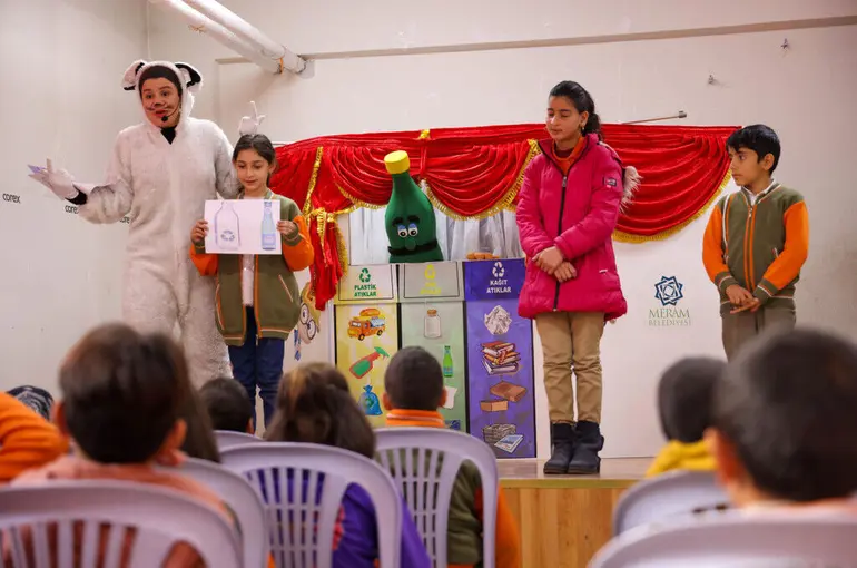 MERAM’DA ÇOCUKLARA EĞLENCELİ SIFIR ATIK EĞİTİMİ