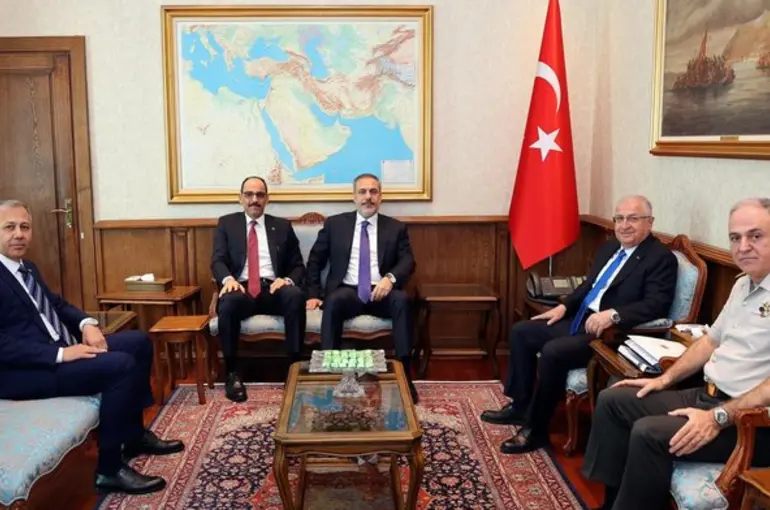 Milli Savunma Bakanlığı'nda üst düzey güvenlik toplantısı