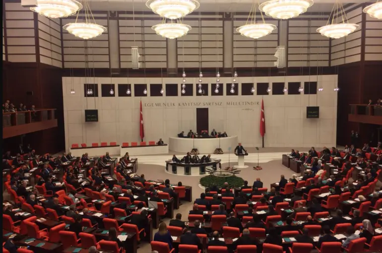 Milyonlarca kişiye büyük müjde! EYT düzenlemesinde flaş gelişme