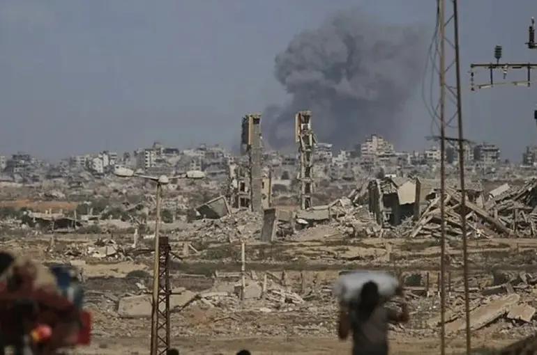 Mısır'da kritik zirve! İsrail ve Filistin heyetleri arasında ateşkes görüşmeleri başladı!