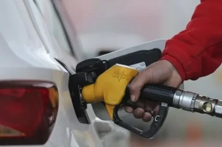 Motorine indirim geliyor! Bu gece fiyatlara yansıyacak