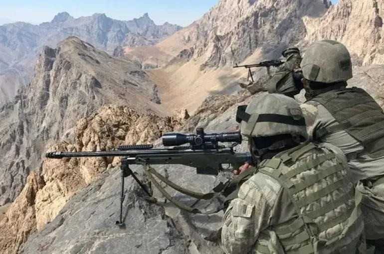 MSB: Suriye'nin Kuzeyinde 9 Terörist Etkisiz Hale Getirildi!