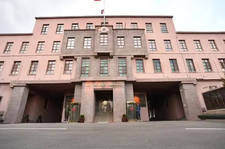 MSB: Suriye'nin kuzeyindeki hareketliliği yakından takip etmekteyiz!