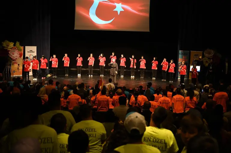 Özel Genç KOMEK Yaz Okulu Coşkuyla Tamamlandı