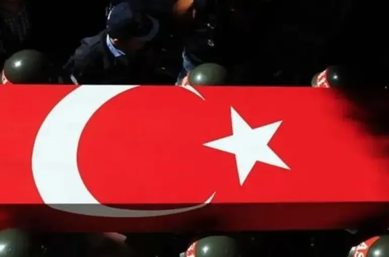 Pençe-Kilit bölgesinden acı haber! MSB bir şehidimizin olduğunu duyurdu!